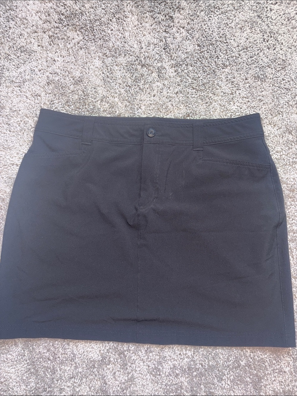 Eddie Bauer outdoorsy Black High-Rise Skirt with Branded Button